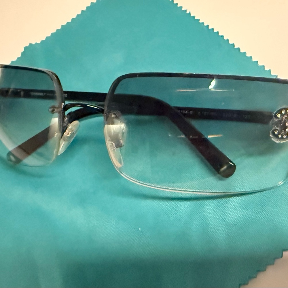 CHANEL Black and Silver Gradient Sunglasses
